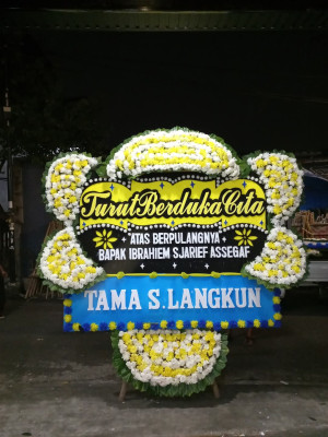 Papan Bunga Duka di Kwitang
